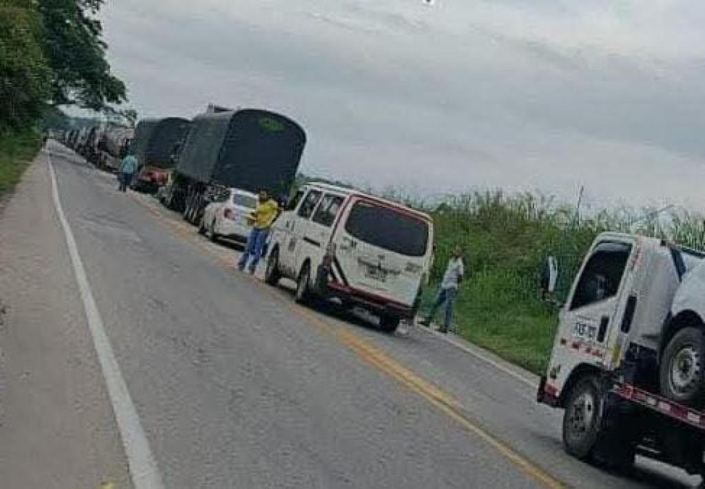 Cobran $4.000 y ofrecen chatarra: el abuso del transporte urbano de Cootransmacondo y Sotrarent entre Fundación y Aracataca