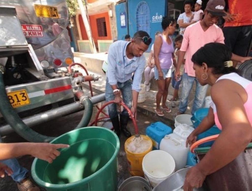 Santa Marta vuelve a quedarse sin agua: alerta por sequía revive la urgencia de una solución definitiva