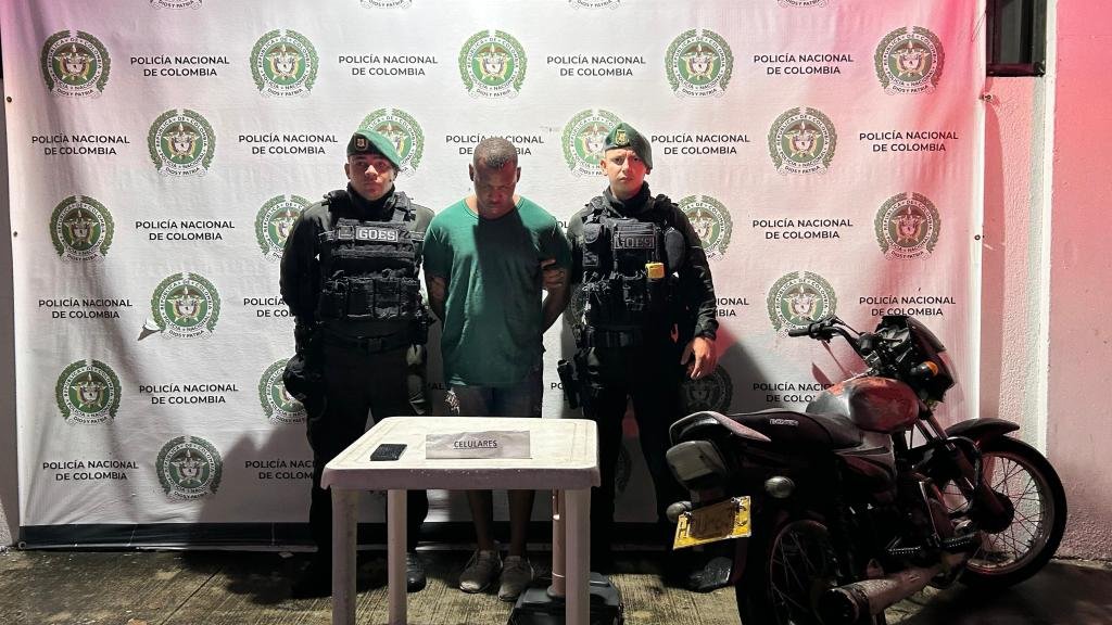 Atracó a una mujer y Policía lo capturó