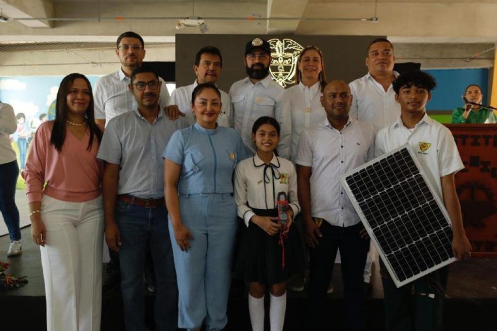 Energía Renovable llega a transformar a más de 30 instituciones del Magdalena