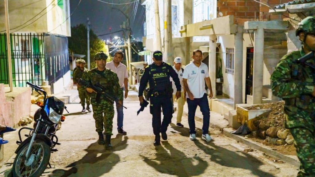 Continúan operativos para contrarrestar actividades ilícitas en los barrios del sur de Santa Marta