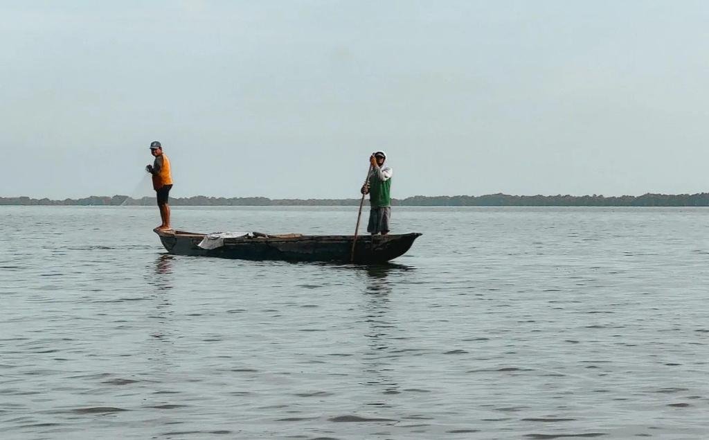 Se acabó la angustia: aparecieron los 40 pescadores que fueron raptados por una estructura criminal; les robaron las embarcaciones y los secuestraron por casi un día