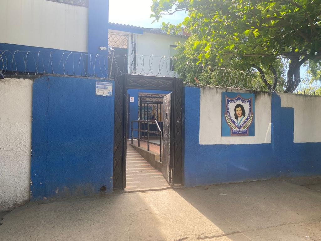 Procuraduría formula cargos contra docente de Santa Marta por presunto uso de título falso para obtener cargo de docente en Laura Vicuña