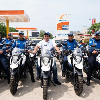 Para regular más el tráfico vehicular, alcalde Pinedo entregó 20 motocicletas a los agentes de movilidad