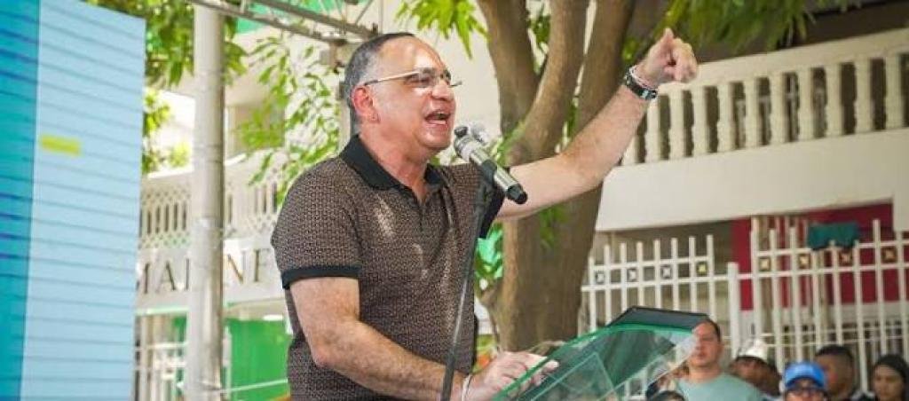 La pesadilla se convirtió en alivio: alcalde Carlos Pinedo confirma cierre de contratación para inicio de la Planta del Curval y acabar con la sed de Santa Marta