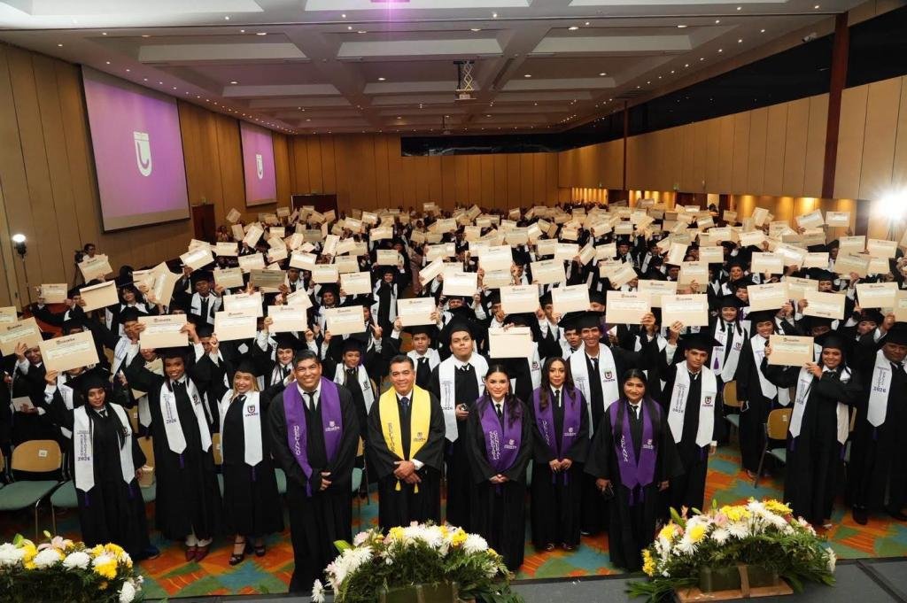 ¡Histórico! Unicaribe gradúa a sus primeros profesionales universitarios y consolida una nueva etapa para la educación superior en el Caribe