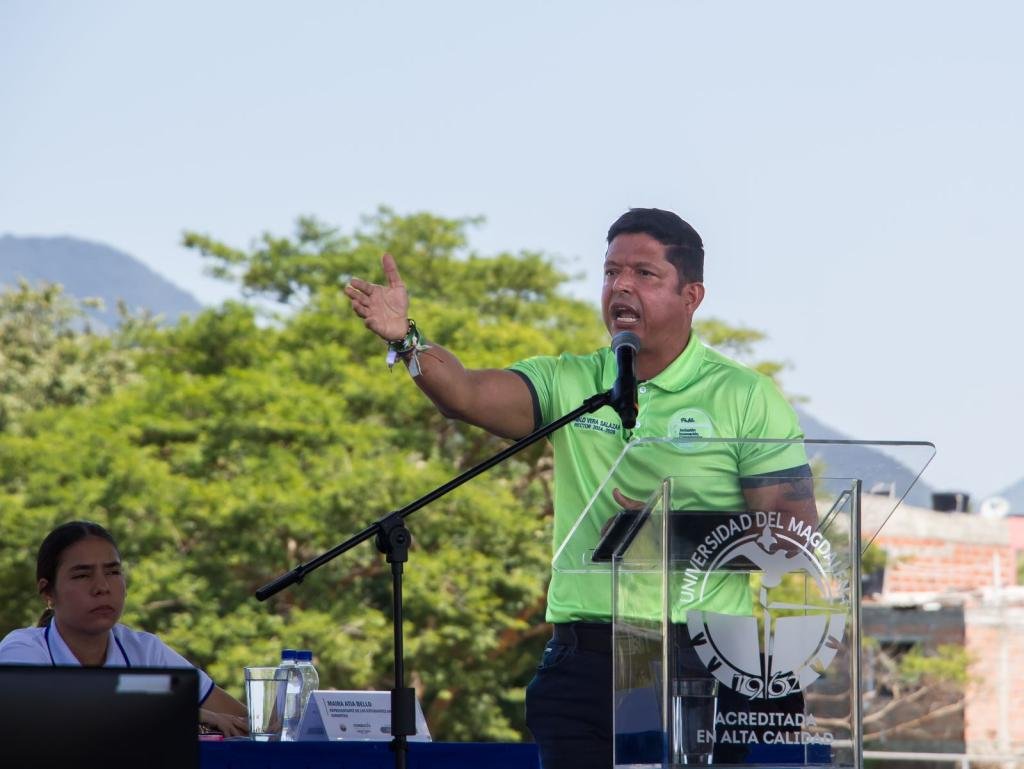 Pablo Vera fue el más exaltado en el foro de candifatos a rectores de la Universidad del Magdalena